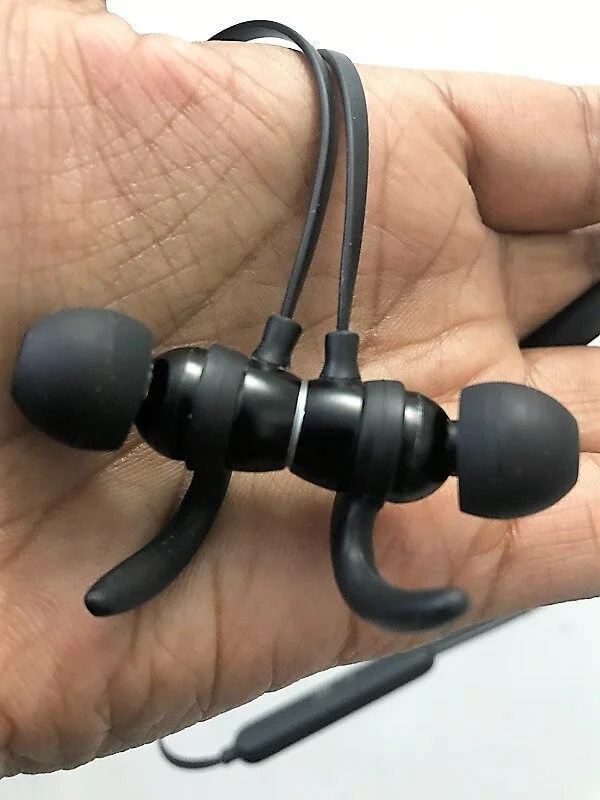 boAt Rockerz 255 Magnetic Connector