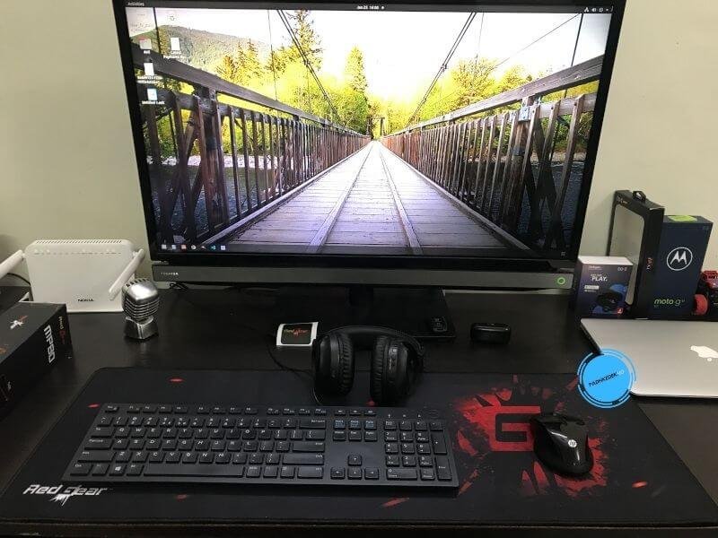 red gear mouse pad