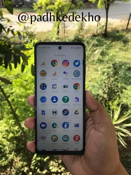 How Big is Moto G51